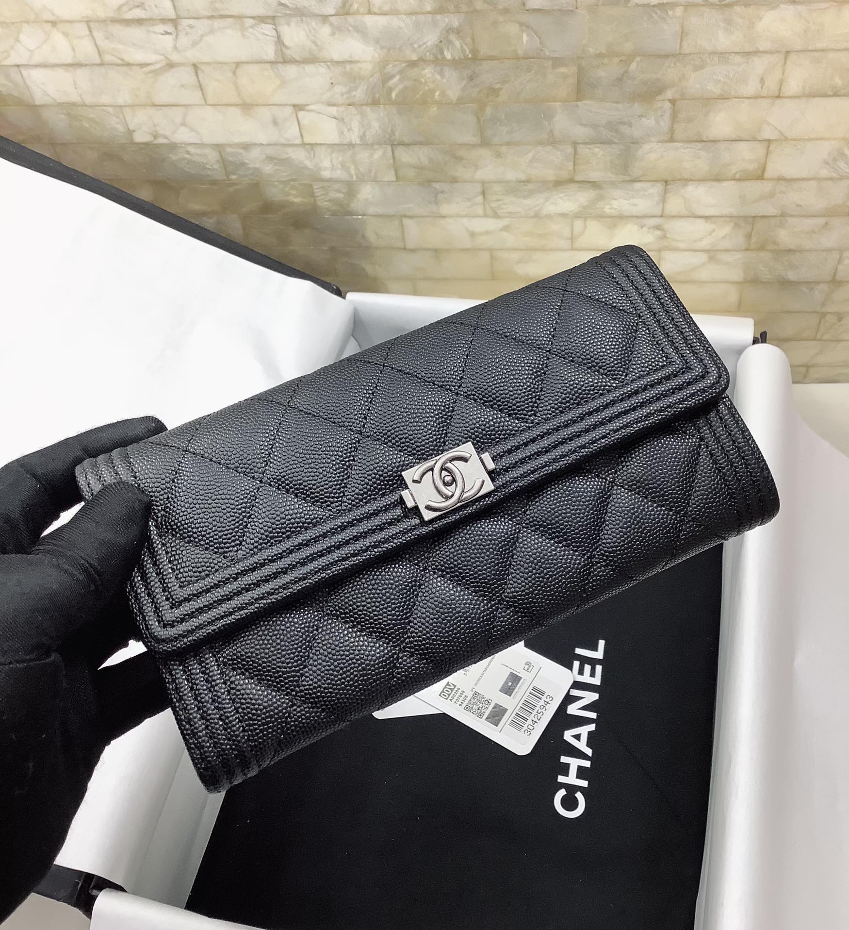 Chanel2BCO-CO2BLong2BFlap2BWallet2B19.5cm7.7in2BSilver2BHardware2BFor2BWomen2BBlack2B1-xXd2t.jpg