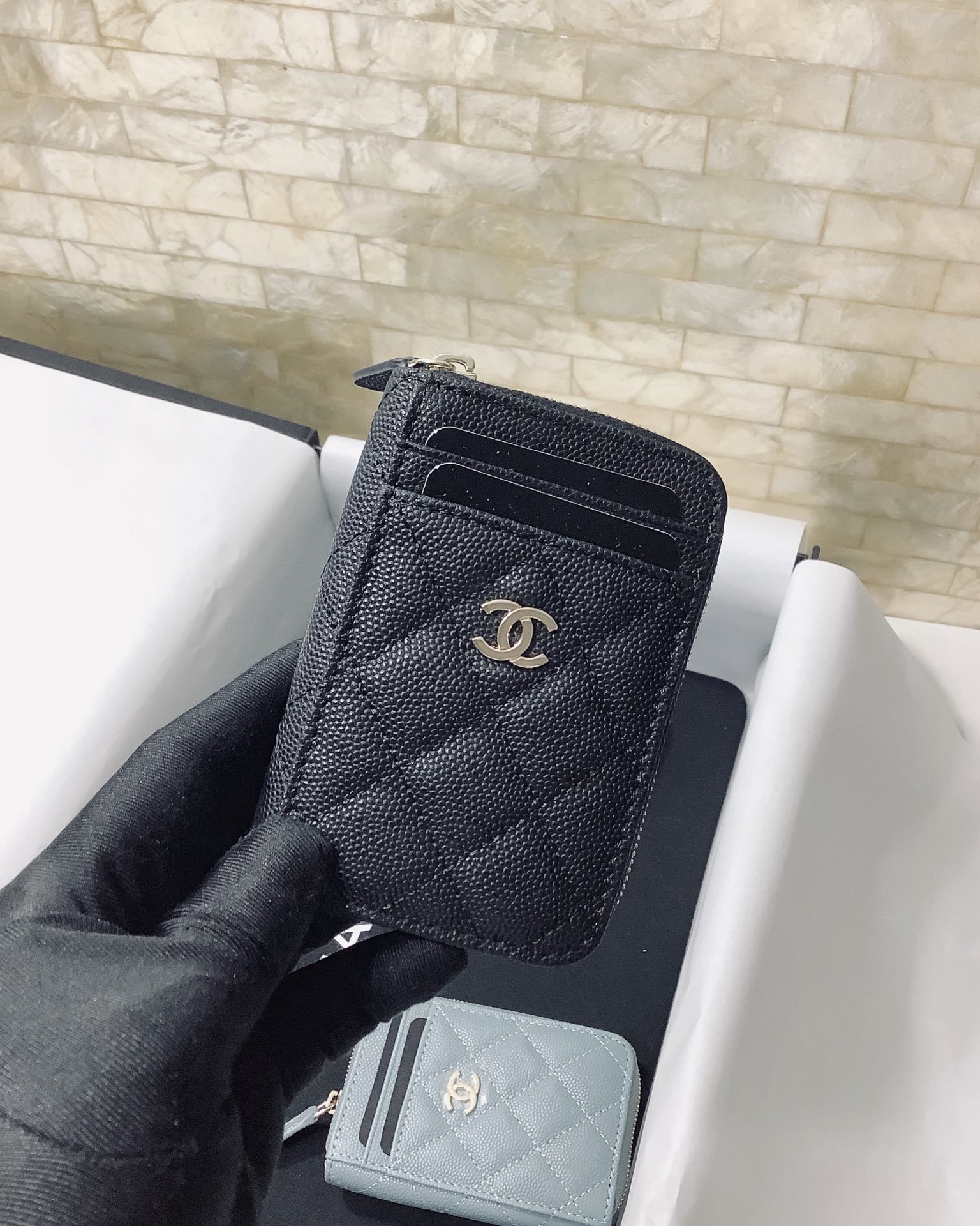 Chanel2BCO-CO2BSmall2BCard2BHolder2BWallet2B11cm4.3in2BGold2BHardware2BFor2BWomen2BBlack2B1-Juw1f.jpg