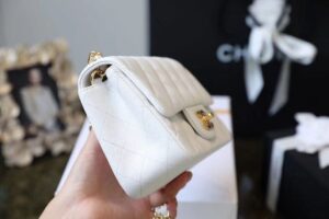 Chanel Classic Mini Flap Bag Golden Hardware White For Women 6.6in/17cm A35200