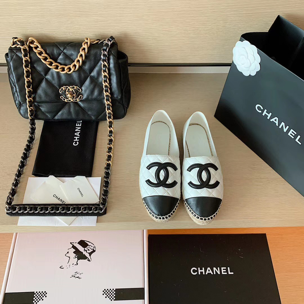 Chanel2BEspadrilles2BWhiteBlack2BFor2BWomen2C2BWomens2BShoes2BG297622B1-Tca8E.jpg