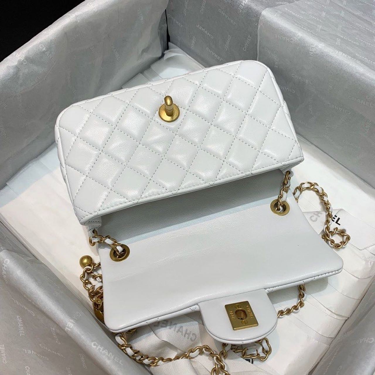 Chanel2BFlap2BBag2BWith2BCC2BBall2BOn2BStrap2BWhite2BFor2BWomen2C2BWomens2BHandbags2C2BShoulder2BAnd2BCrossbody2BBags2B7.8in20cm2BAS17872B6-im1pt.jpg