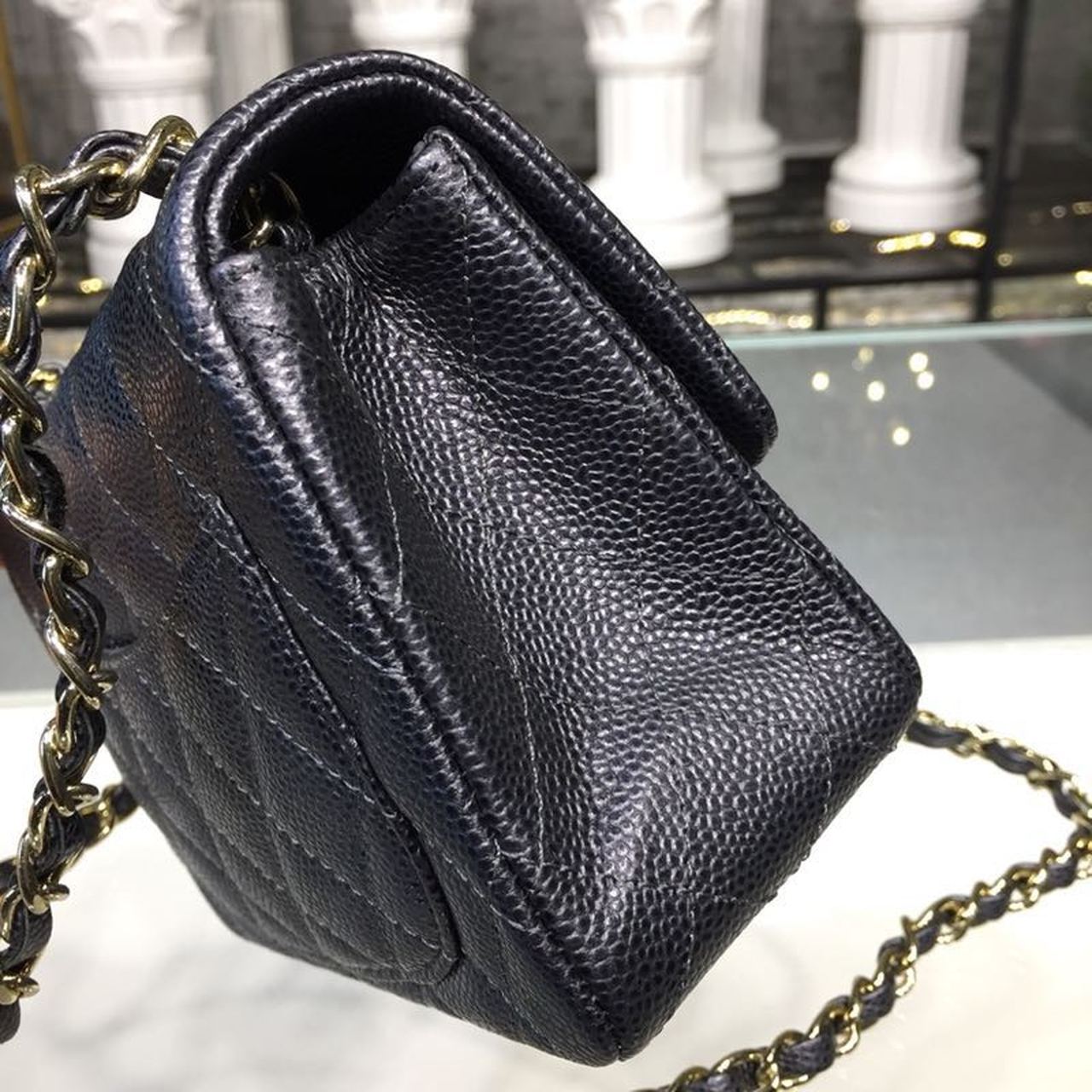 Chanel2BMini2BFlap2BBag2BCaviar2BBlack2BFor2BWomen2C2BWomens2BBags2C2BShoulder2BAnd2BCrossbody2BBags2B6.7in17cm2BA352002B9-sFol0.jpg