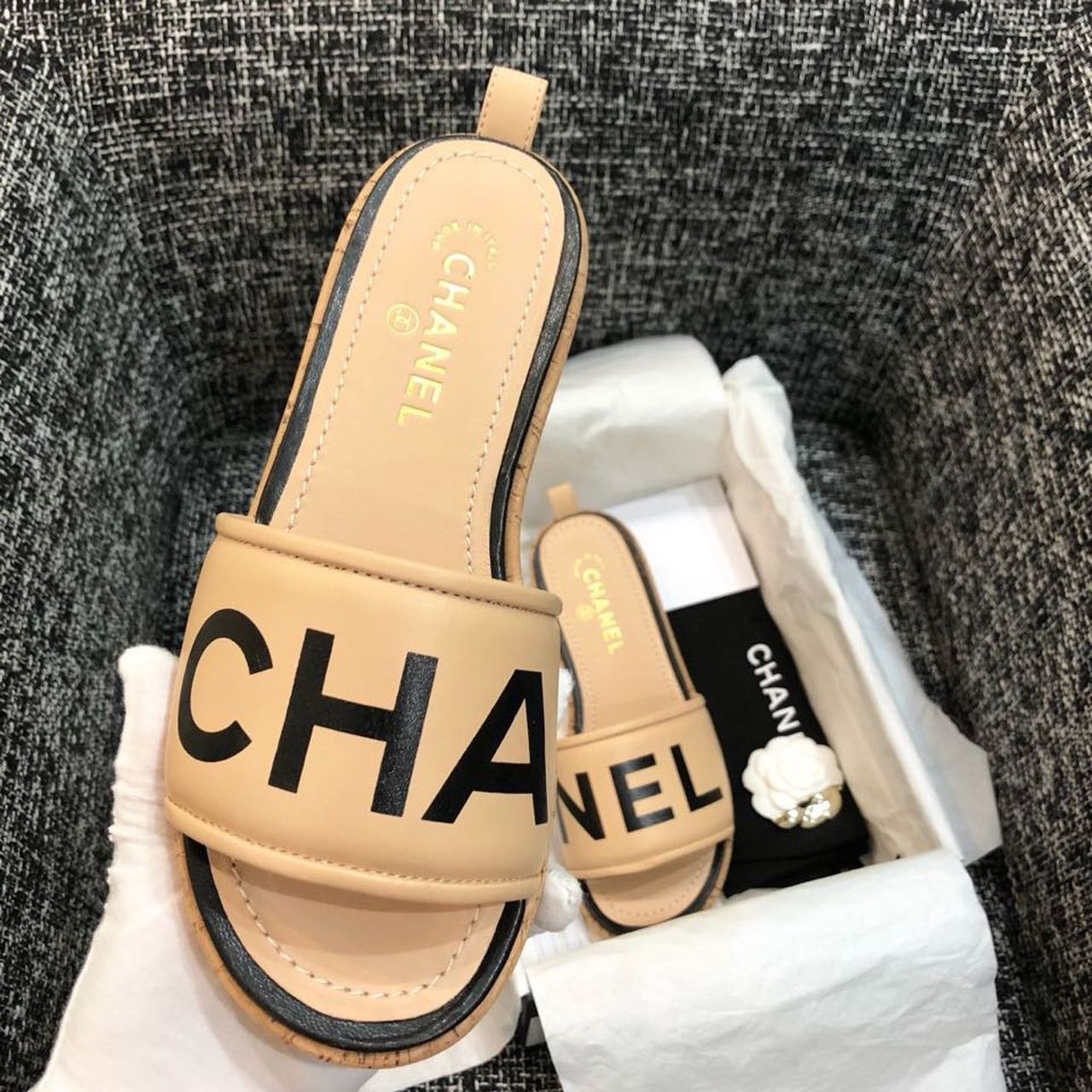 Chanel2BMule2BBeigeBlack2BFor2BWomen2C2BWomens2BShoes2B8-CWKxy.jpg