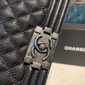 Chanel Small Boy Handbag Silver Hardware Black For Women, Women’s Bags, Shoulder And Crossbody Bags 7.8in/20cm A67085