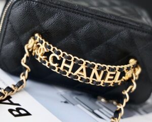 Chanel Small Vanity Case Black For Women 6.7in/17cm AS3171