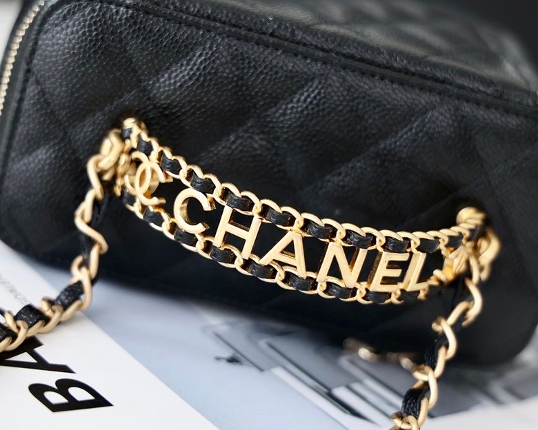 Chanel2BSmall2BVanity2BCase2BBlack2BFor2BWomen2B6.7in17cm2BAS31712B3-jaqJ8.jpg