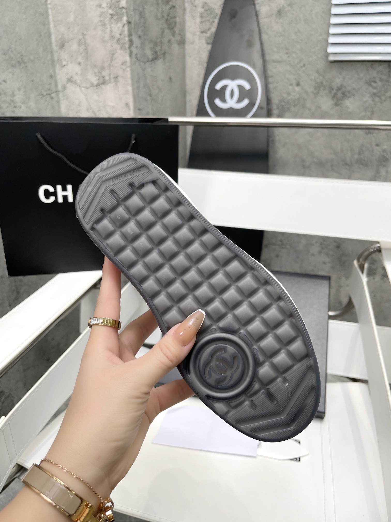 Chanel2BSneakers2BWhiteGreen2BFor2BWomen2C2BWomens2BShoes2B6-ut9K9.jpg