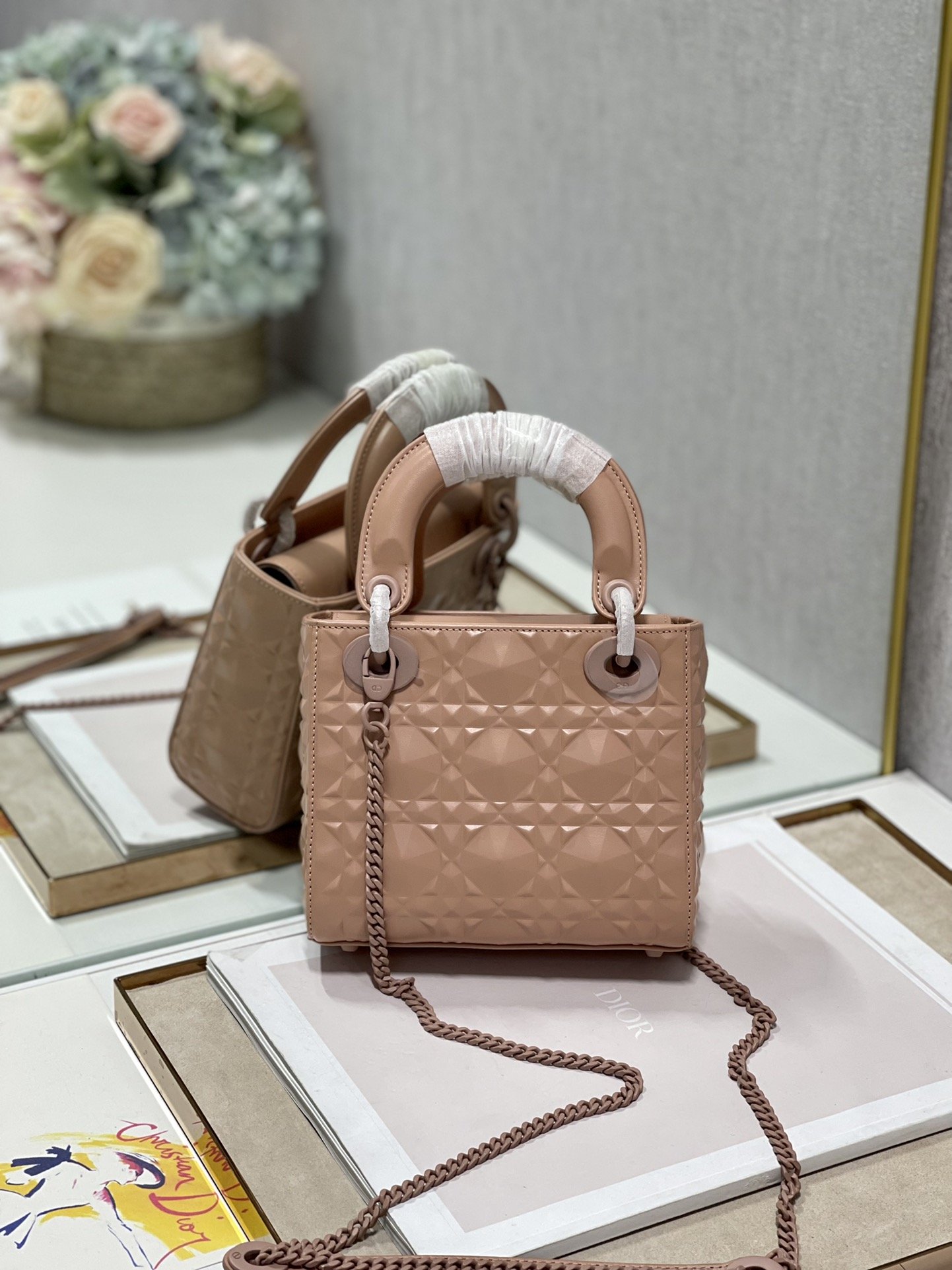 Christian2BDior2BMini2BLady2BDior2BBag2BCannage2Bwith2BBeaded2BMotif2C2BBrown2C2BFor2BWomen2BWomenC3A2E282ACE284A2s2BHandbags2C2BCrossbody2BBags2C2B18cm2BCD2B2-jHdGK.jpg