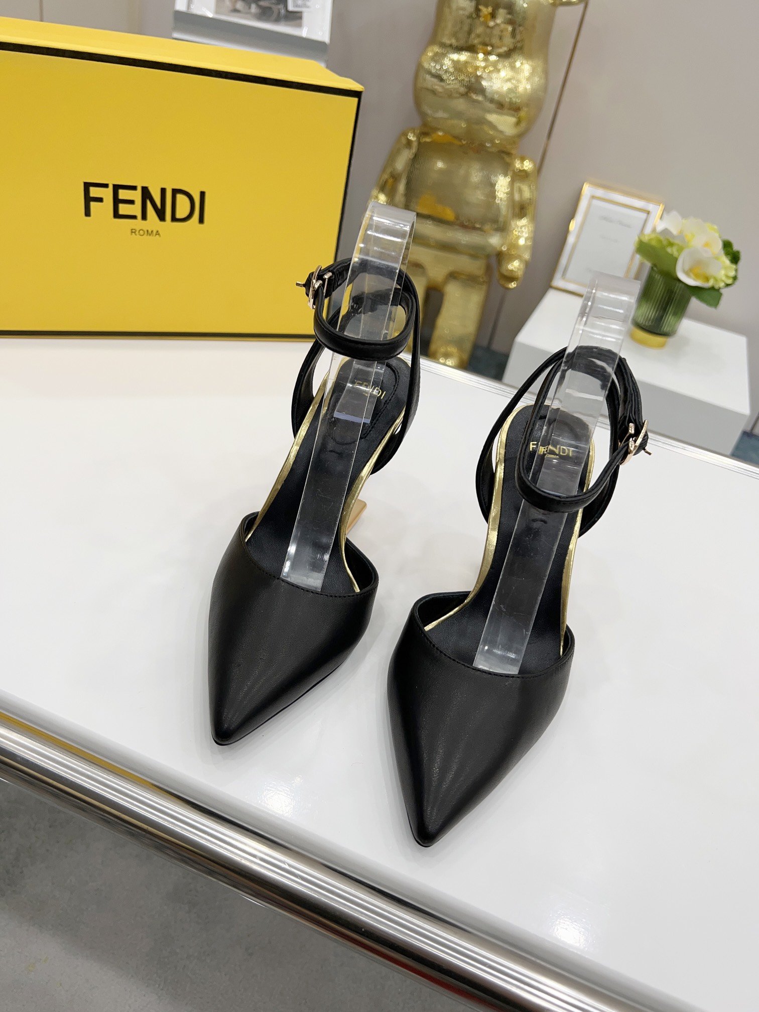 Fendi2BFirst2BBlack2BFor2BWomen2BFF2B1-g9KHD.jpg