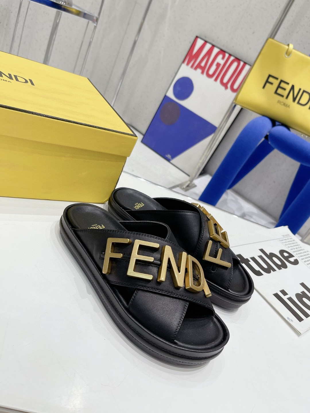 Fendi2BGraphy2BBlack2BFor2BWomen2BFF2B8X8289AI1RF1H1K2B1-DTFzy.jpg