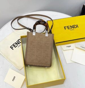 Fendi Mini Sunshine Shopper Beige For Women, Women’s Handbags, Shoulder And CrossBody Bags 7.1in/18cm FF 8BS051