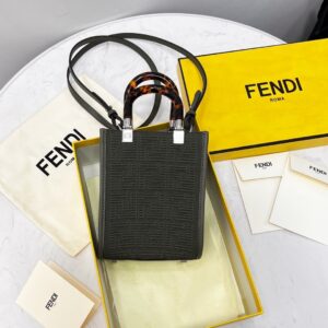 Fendi Mini Sunshine Shopper Black For Women, Women’s Handbags, Shoulder And CrossBody Bags 7.1in/18cm FF 8BS051