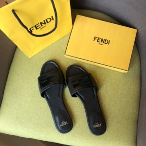 Fendi Signature Black For Women FF 8R8136AE7TF0ABB PR-682856