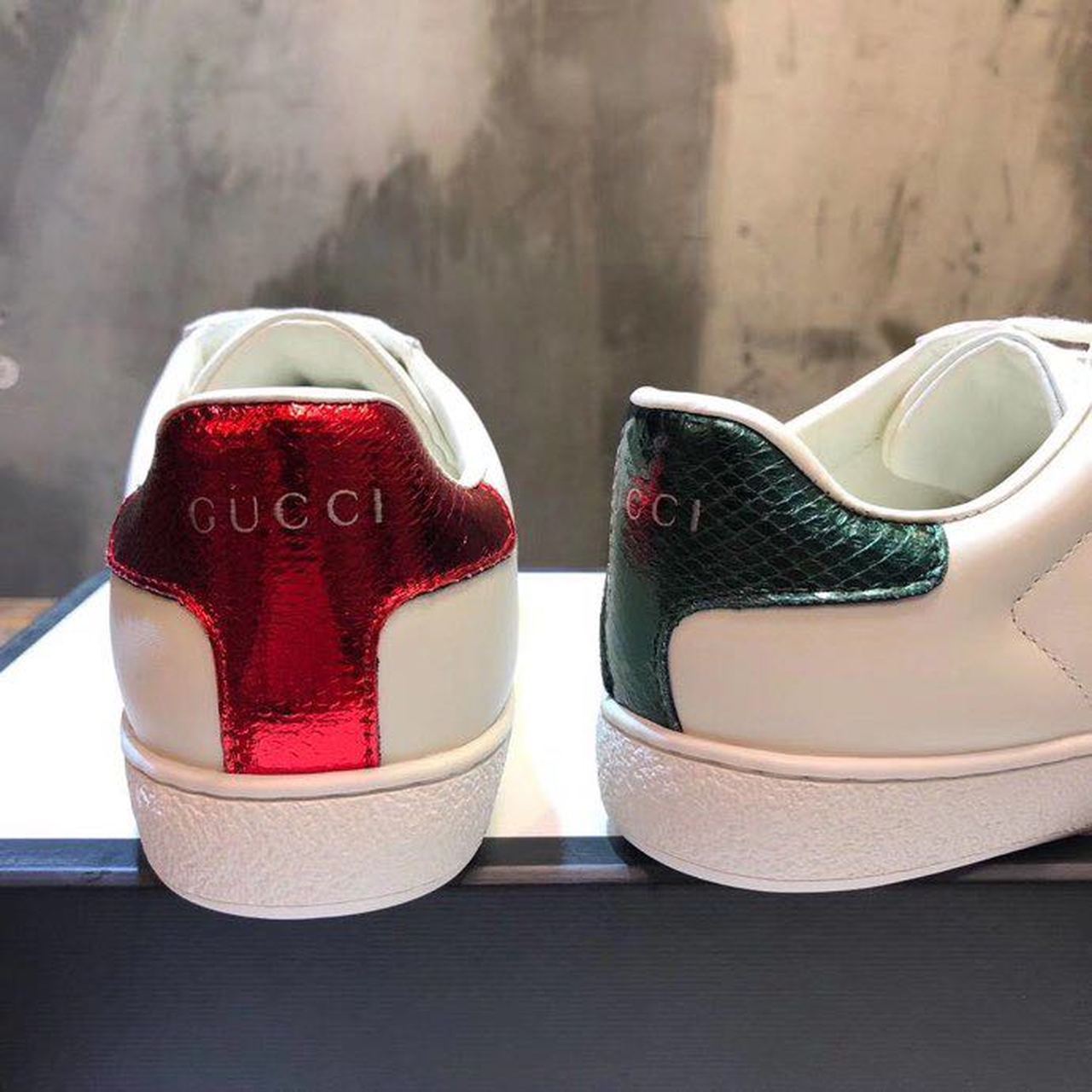 Gucci2BAce2BSneakers2B4294462BCalfskin2BLeather2BSpringSummer2B20202BCollection2C2BWhite2B2-v4wor.jpg