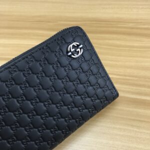 Gucci Black GG Embossed Zip Around Wallet For Men, Men’s Wallet 19cm/7.5in GG