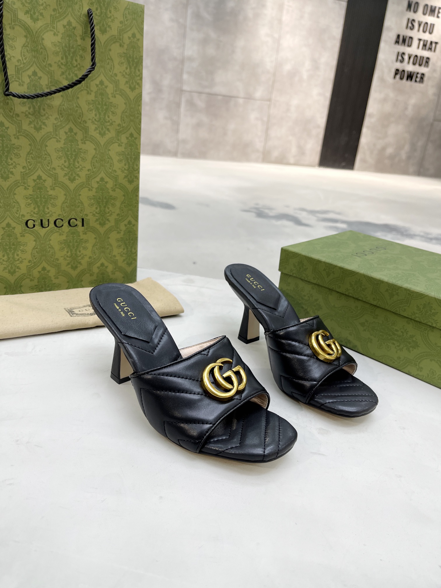 Gucci2BDouble2BG2BSlide2BSandal2BChevron2BMatelasse2BBlack2BFor2BWomen2BGG2B6748392BBKO002B10002B2-QCYrL.jpg