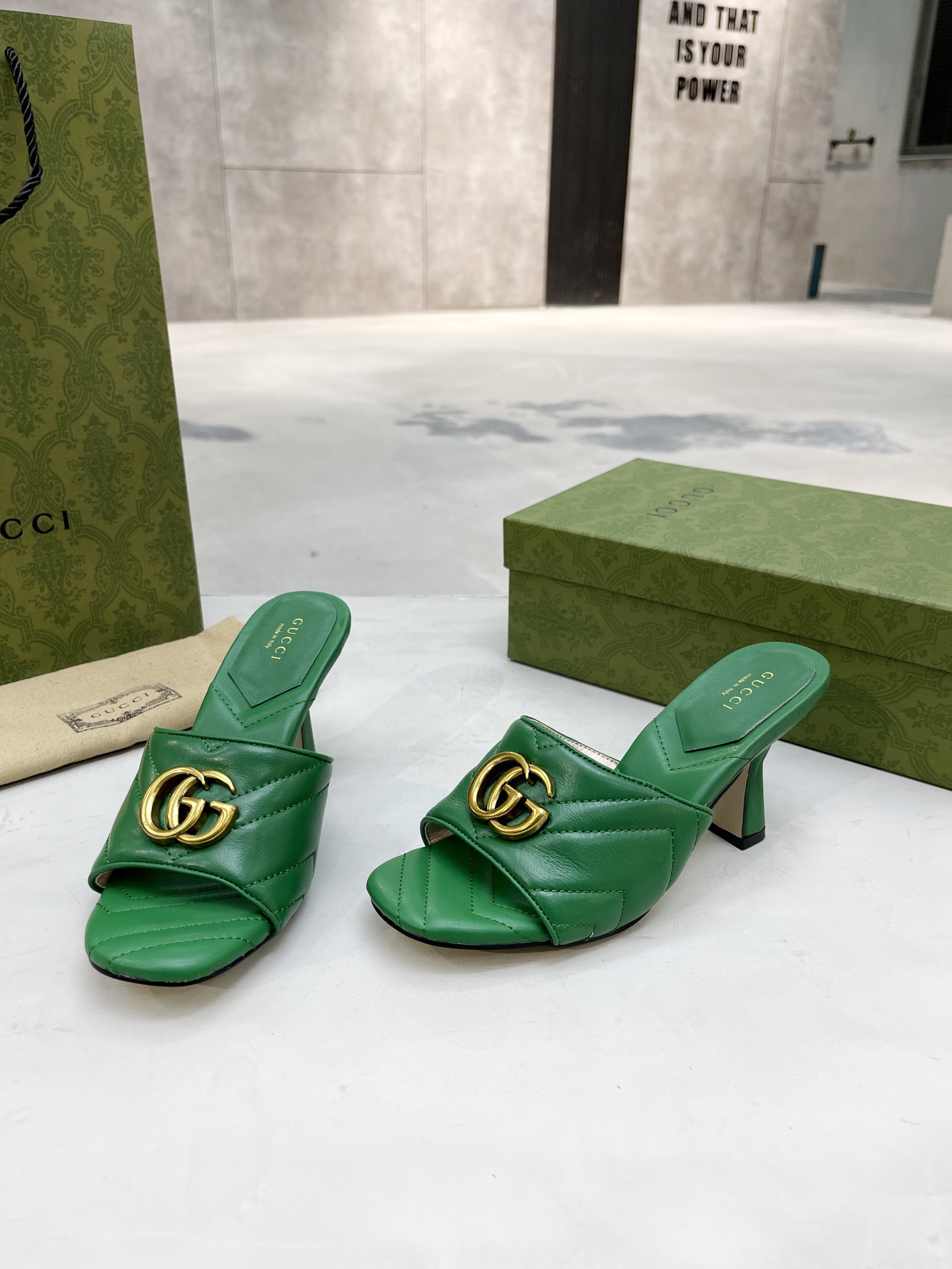 Gucci2BDouble2BG2BSlide2BSandal2BChevron2BMatelasse2BGreen2BFor2BWomen2BGG2BC3A2E282ACC5BD6748392BBKO002B31202B3-QvyqW.jpg