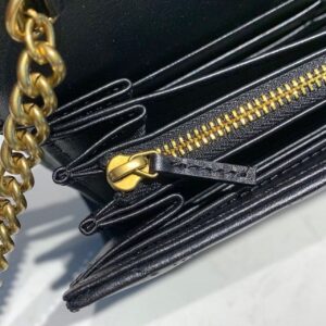 Gucci GG Marmont Matelassé Mini Bag Black Matelassé Chevron With GG On The Back For Women 8in/20cm GG 474575 DTD1T 100011