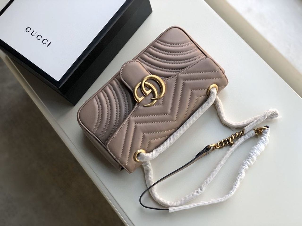 Gucci2BGG2BMarmont2BMatelassC383C2A92BShoulder2BBag2BDusty2BPink2BMatelassC383C2A92BChevron2BFor2BWomen2B10in26cm2BGG2B4434972BDTDIT2B57292B3-gUjEJ.jpg