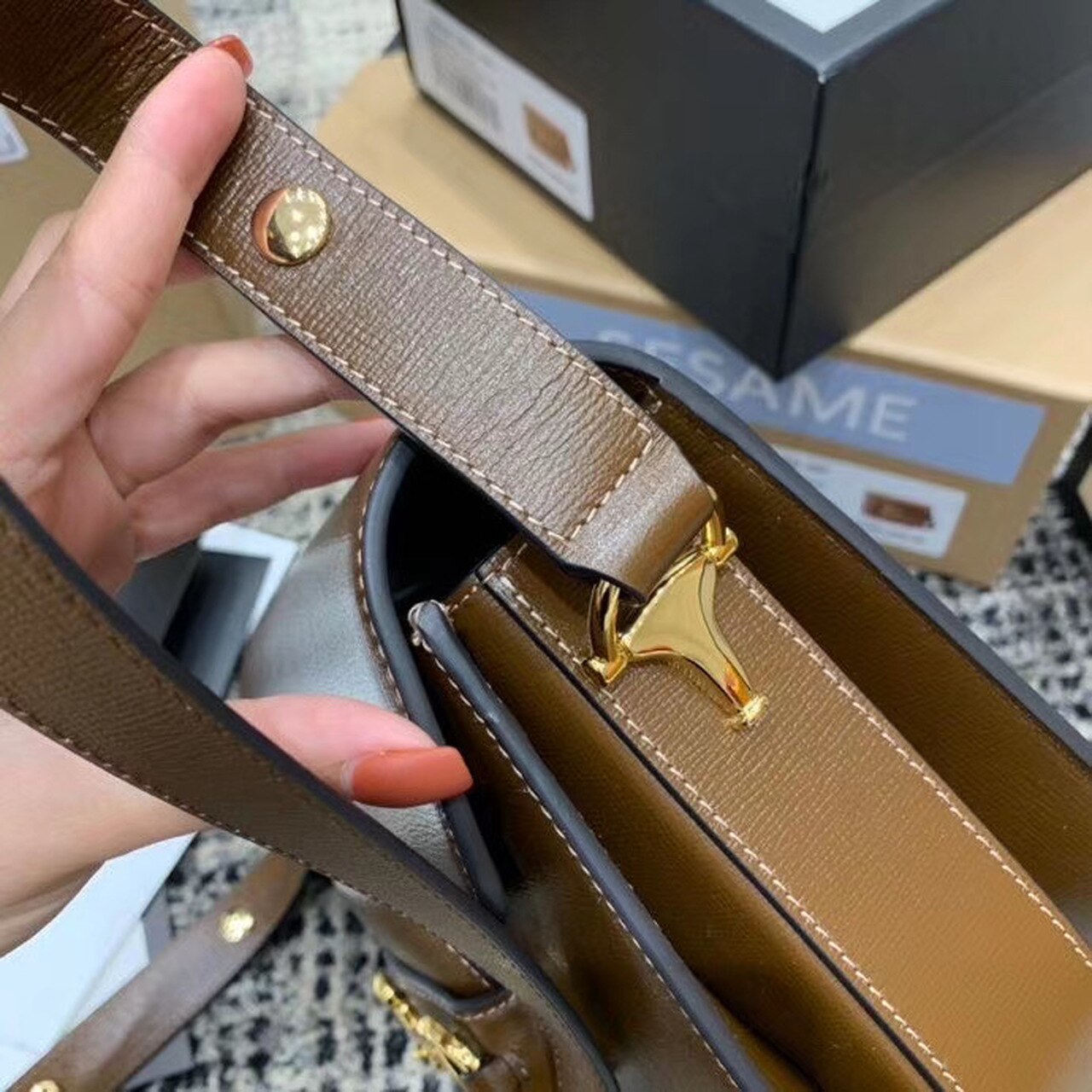 Gucci2BHorsebit2B19552BShoulder2BBag2BBrown2BTextured2BWith2BA2BVintage2BEffect2BFor2BWomen2B9.8in25cm2BGG2BC3A2E282ACC5BD6022042B1DB0G2B23612B15-6k8XB.jpg