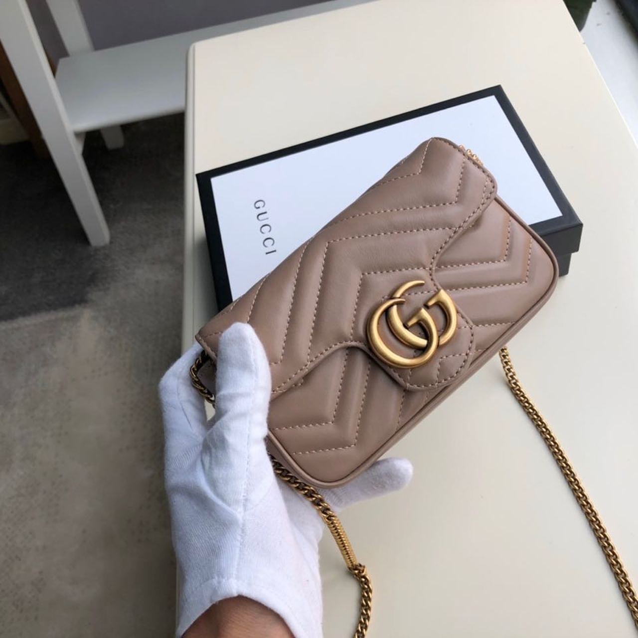 Gucci2BMarmont2BMatelassC383C2A92BSuper2BMini2BBag2BBeige2BMatelassC383C2A92BChevron2BFor2BWomen2B6.2in16.5cm2BGG2B2-OGdtm.jpg