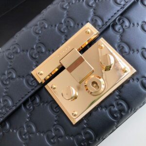 Gucci Padlock Small Gucci Signature Shoulder Bag Black Gucci Signature For Women 7.9in/20cm GG 409487 CWC1G 1000