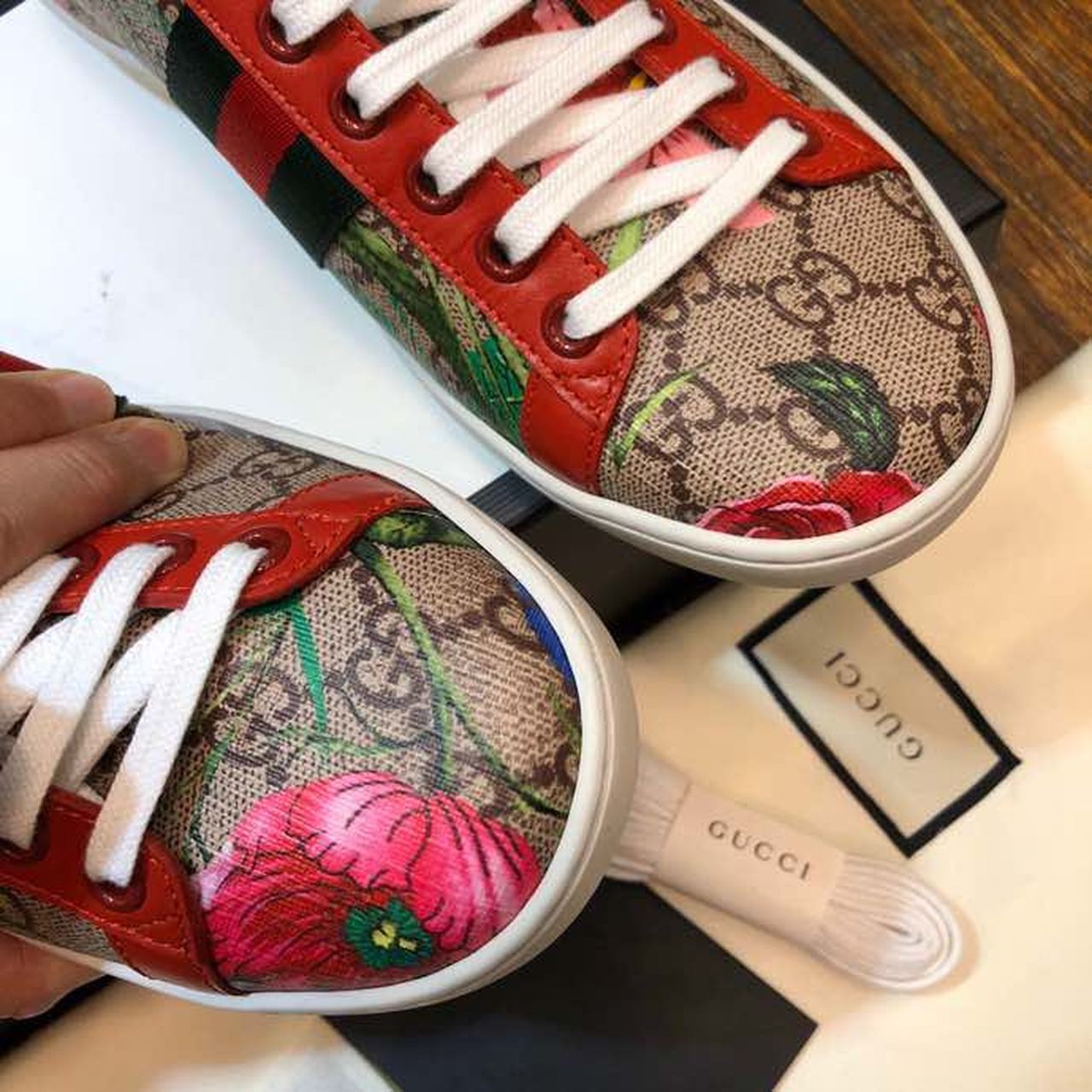 Gucci2BWomens2BAce2BFloral2BBy2BCanavas2BSneaker2BWhite2BFor2BWomen2BGG2B2-MCDgz.jpg