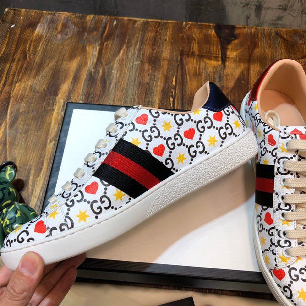 Gucci2BWomens2BAce2BHeart2BBy2BCanavas2BSneaker2BWhite2BFor2BWomen2BGG2B3-L0uXE.jpg