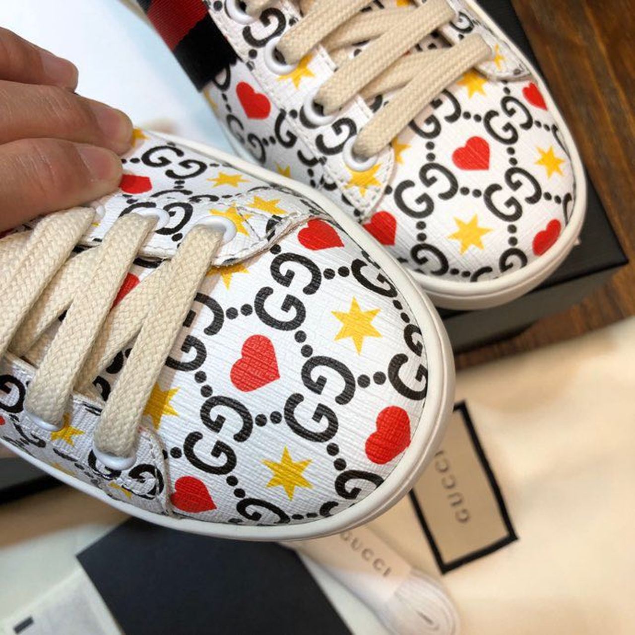 Gucci2BWomens2BAce2BHeart2BBy2BCanavas2BSneaker2BWhite2BFor2BWomen2BGG2B4-gQa0a.jpg