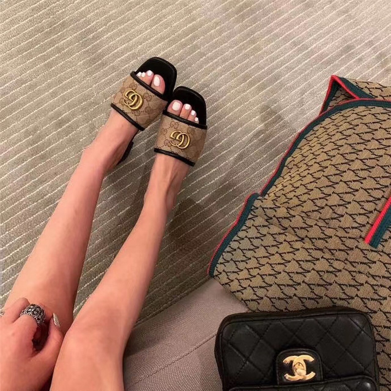 Gucci2BWomens2BGG2BMatelasse2BCanvas2BSlide2BSandal2BBeige2BBy2BFabric2BCanavas2BFor2BWomen2BGG2B6198932BKQWM02B97652B6-Aojxk.jpg