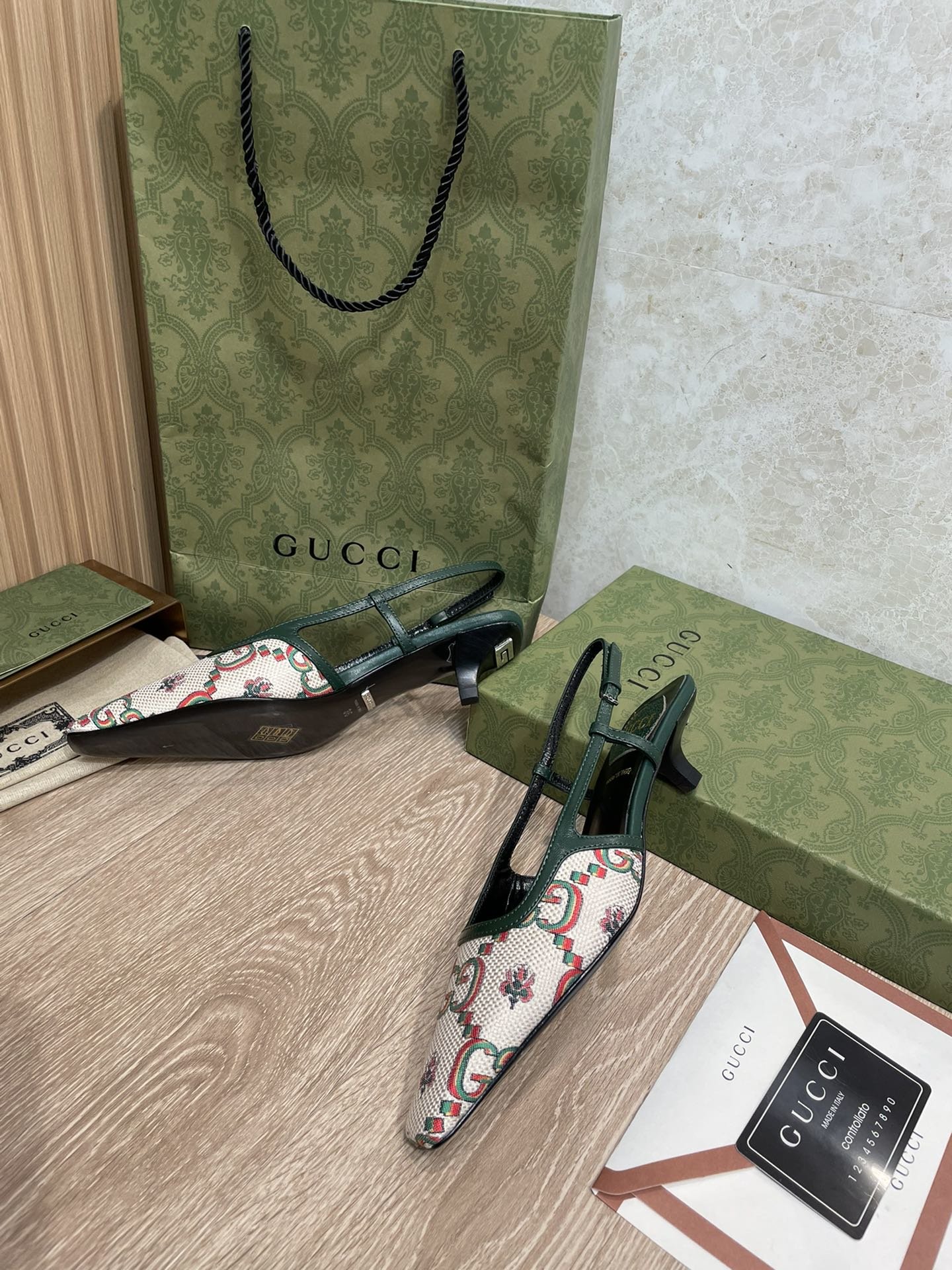 Gucci2BWomens2BGG2BSlingback2BPump2BBy2BBeige2BFor2BWomen2BGG2B2-WCYJd.jpg