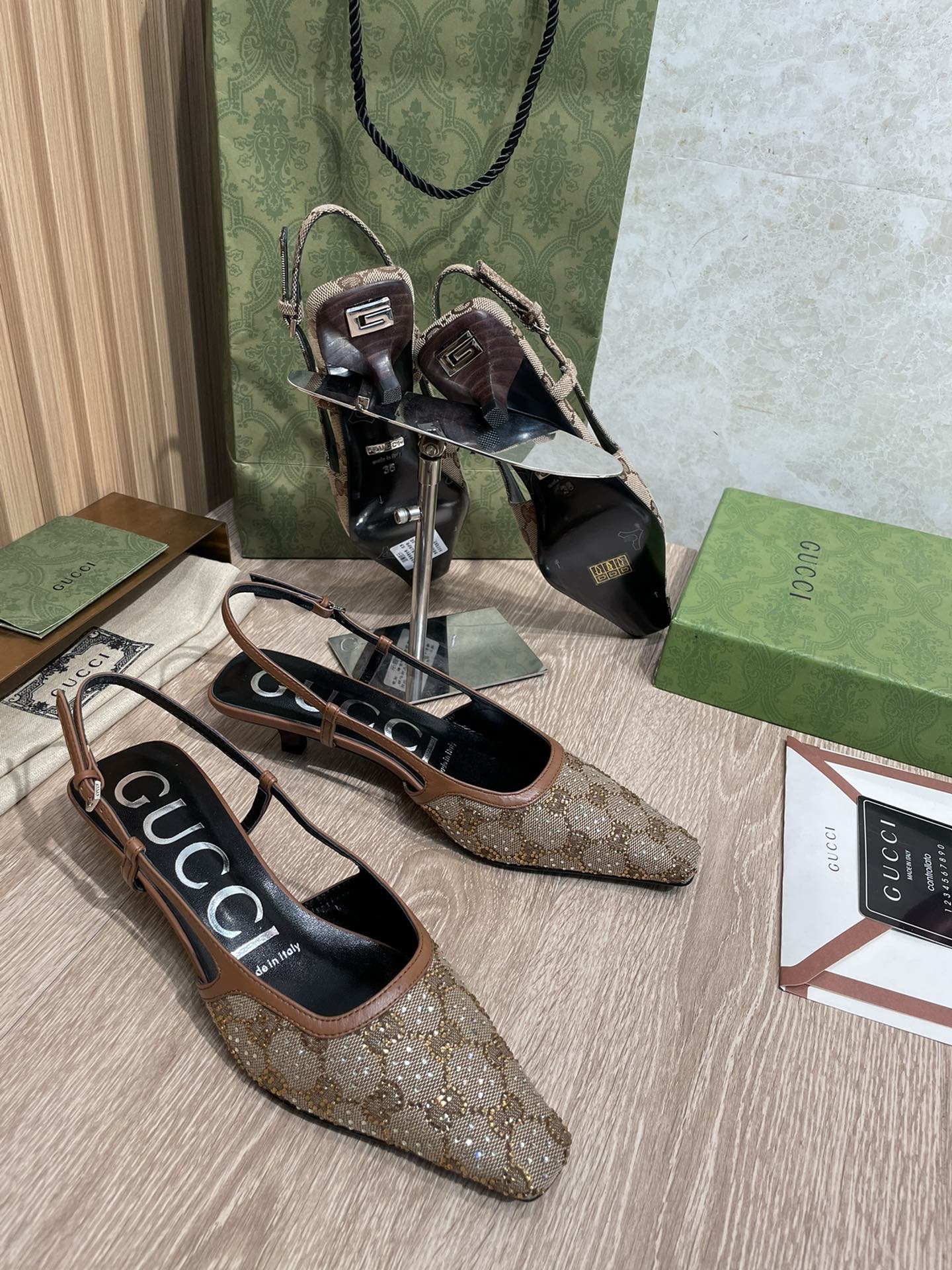 Gucci2BWomens2BGG2BSlingback2BPump2BBy2BFabric2BBrown2BFor2BWomen2BGG2B1-FCkBK.jpg