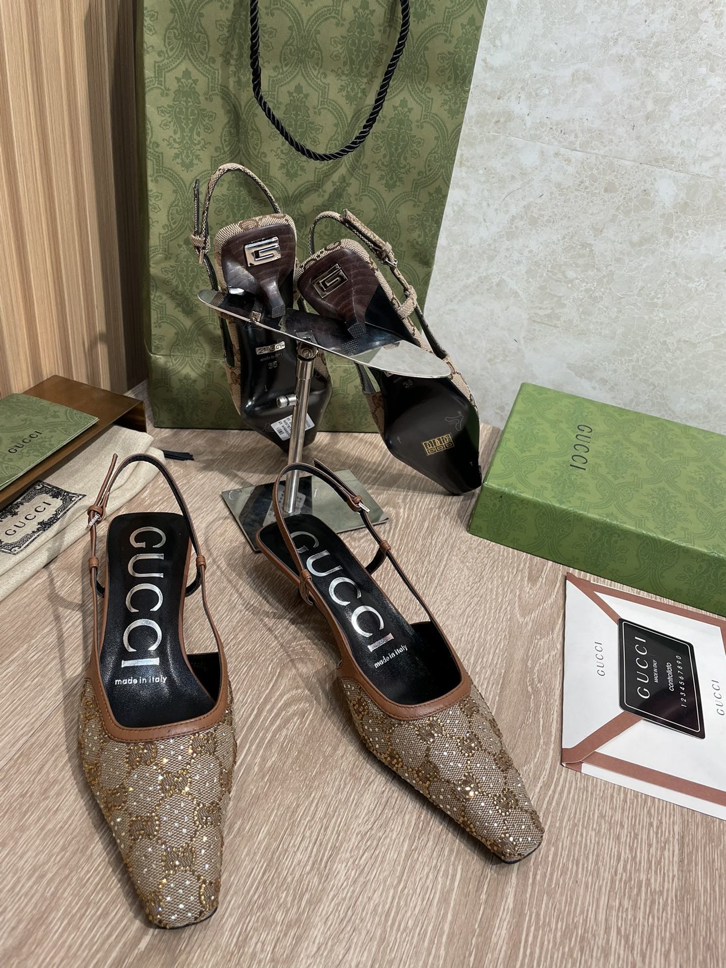 Gucci2BWomens2BGG2BSlingback2BPump2BBy2BFabric2BBrown2BFor2BWomen2BGG2B2-A8gSH.jpg