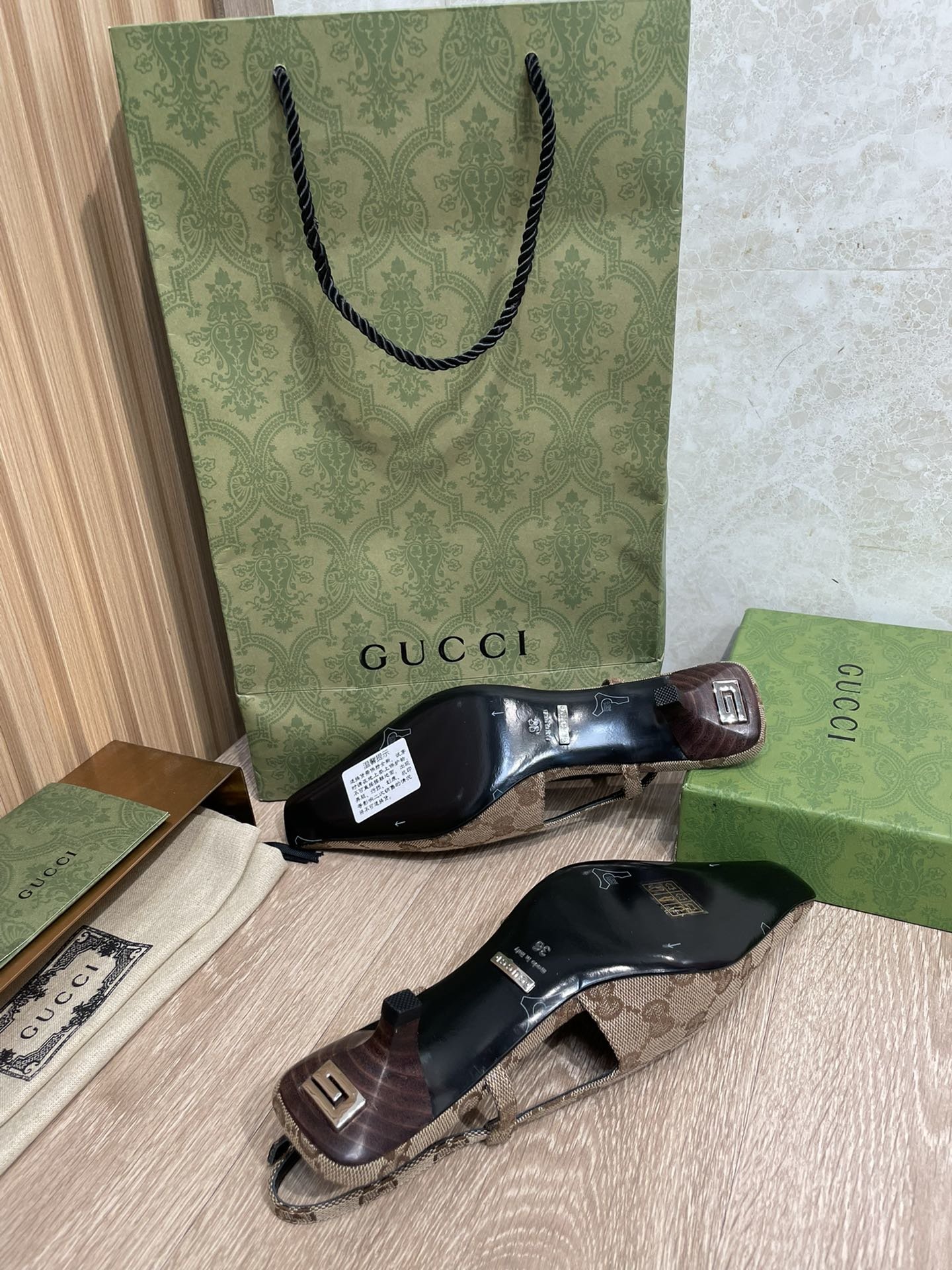 Gucci2BWomens2BGG2Blingback2BPump2BBy2BSupreme2BCanvas2BFabric2BBrown2BFor2BWomen2BGG2B6932102B2-TnqAW.jpg