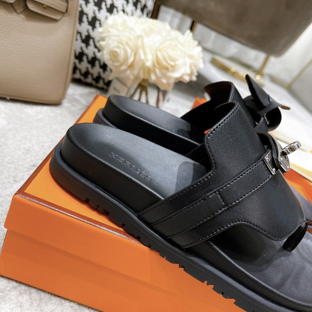 Hermes2BEmpire2BSandal2BBlack2BFor2BWomen2C2BWomens2BShoes2BH221074Z2B023602B3-Rkmpb.jpg