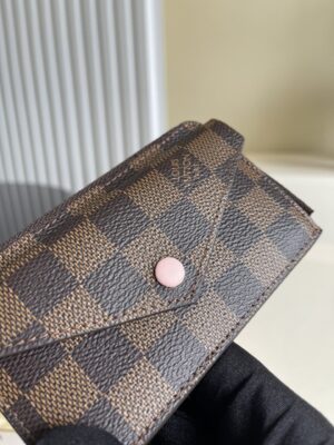 Louis Vuitton Card Holder Recto Verso Combines Damier Ebene Light Pink For Women, Women’s Wallet 13cm LV M69431