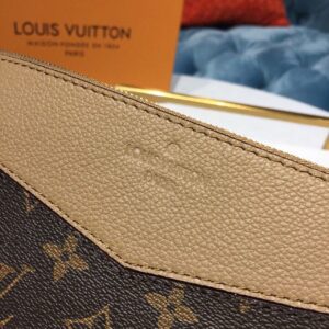 Louis Vuitton Daily Pouch Monogram Canvas Spring/Summer Collection Sesame For Women, Women’s Wallet 30cm LV M64591