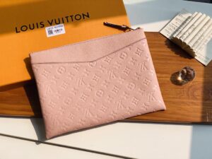 Louis Vuitton Daily Pouch Monogram Empreinte For Women, Women’s Wallet 11.6in/29.5cm LV