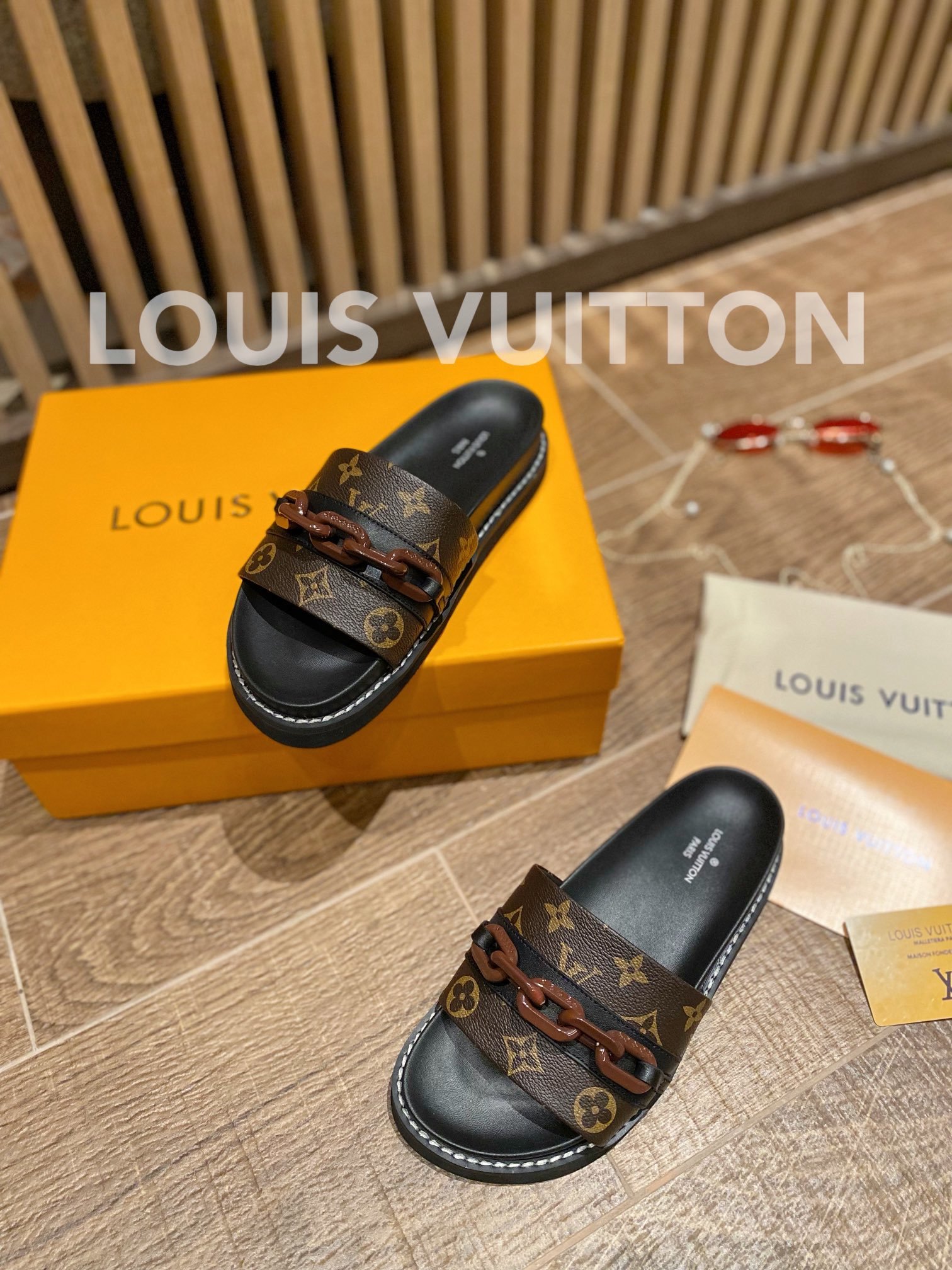 Louis2BVuitton2BLV2BSunset2BFlat2BComfort2BMule2BBlackBrown2BFor2BWomen2BLV2B2-0KUaW.jpg