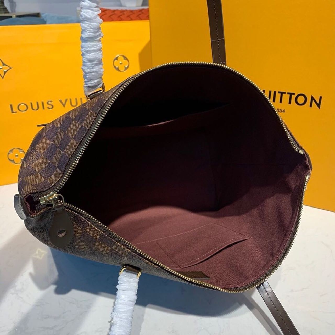 Louis2BVuitton2BLena2BMM2BDamier2BEbene2BCanvas2BFor2BWomen2C2BWomens2BHandbag2C2BShoulder2BBags2B13in33cm2BLV2BN410132B3-8zOoB.jpg