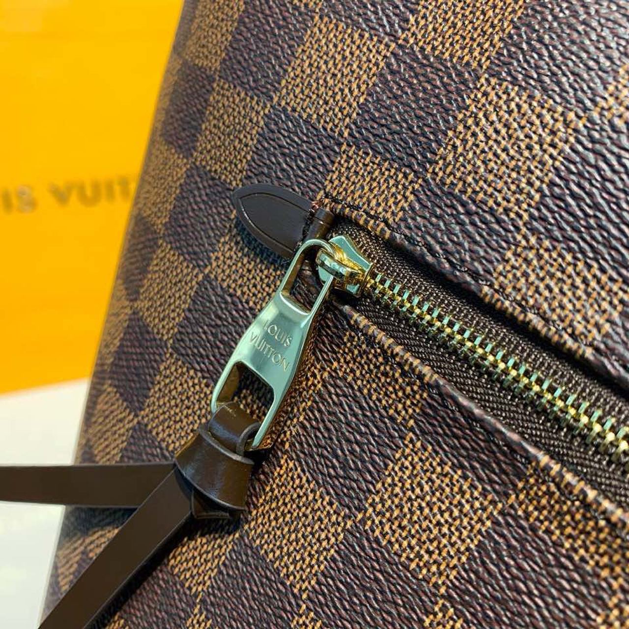 Louis2BVuitton2BLena2BMM2BDamier2BEbene2BCanvas2BFor2BWomen2C2BWomens2BHandbag2C2BShoulder2BBags2B13in33cm2BLV2BN410132B4-snvyF.jpg