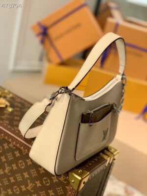 Louis Vuitton Marelle Epi White For Women, Shoulder And Crossbody Bags 9.8in/25cm LV M80688