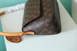 Louis Vuitton Mini Dauphine Monogram And Monogram Reverse Canvas By Nicolas GhesquiÃ¨re For Spring-Summer, For Women Women’s Handbags, Shoulder Bags 20cm LV M45959