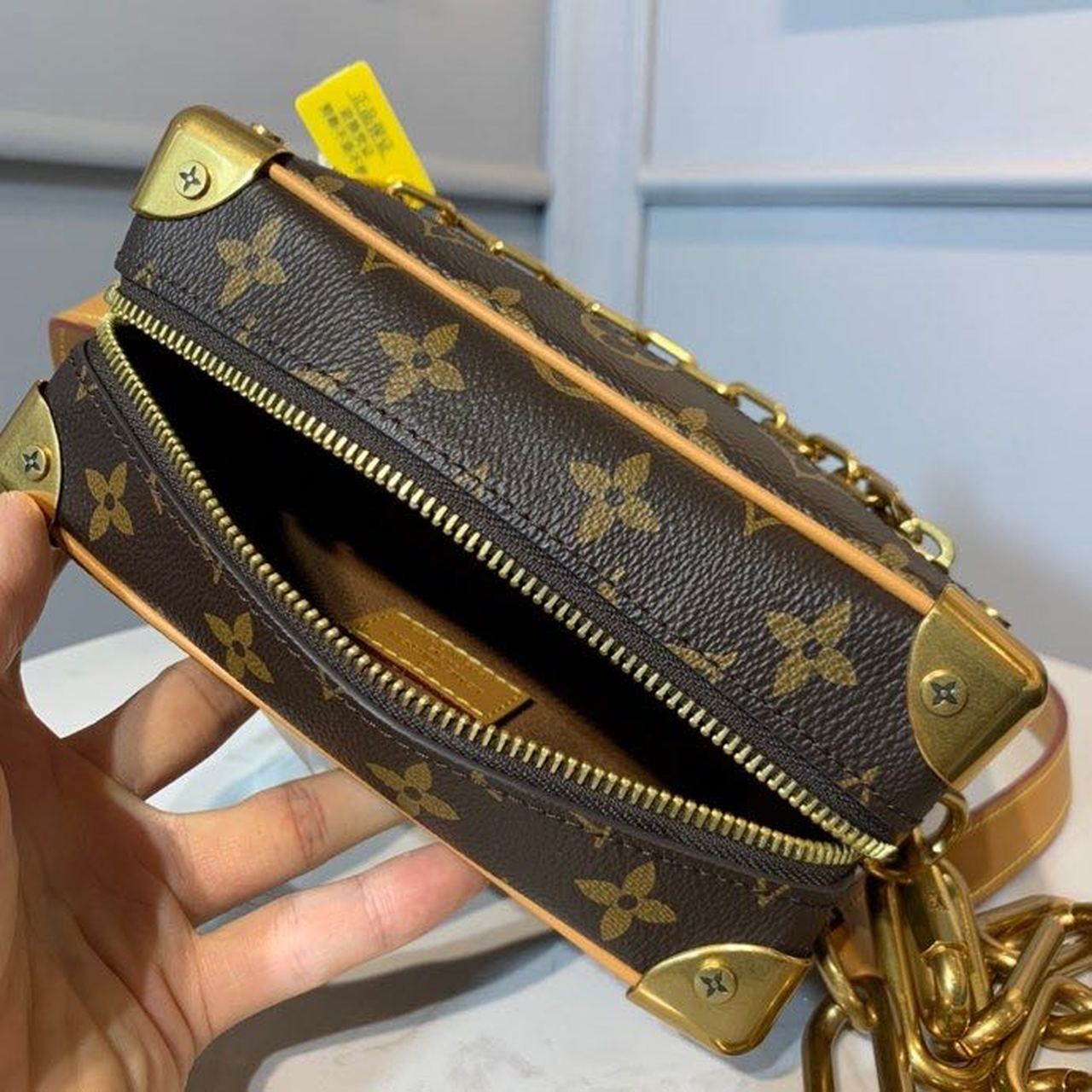 Louis2BVuitton2BMini2BSoft2BTrunk2BMonogram2BCanvas2BFor2BWomen2C2BWomens2BBags2C2BShoulder2BAnd2BCrossbody2BBags2B7.2in18.5cm2BLV2BM689062B10-V1k0U.jpg