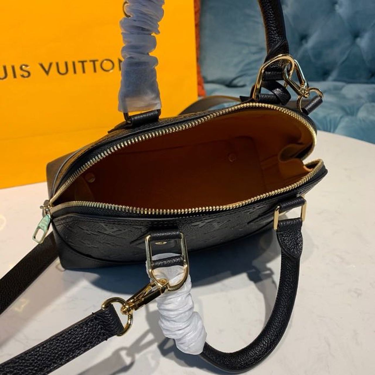 Louis2BVuitton2BNeo2BAlma2BBB2BMonogram2BEmpreinte2BCanvas2BBlack2BFor2BWomen2C2BWomens2BHandbags2C2BShoulder2BAnd2BCrossbody2BBags2B9.8in25cm2BLV2BM448292B4-AD3bt.jpg