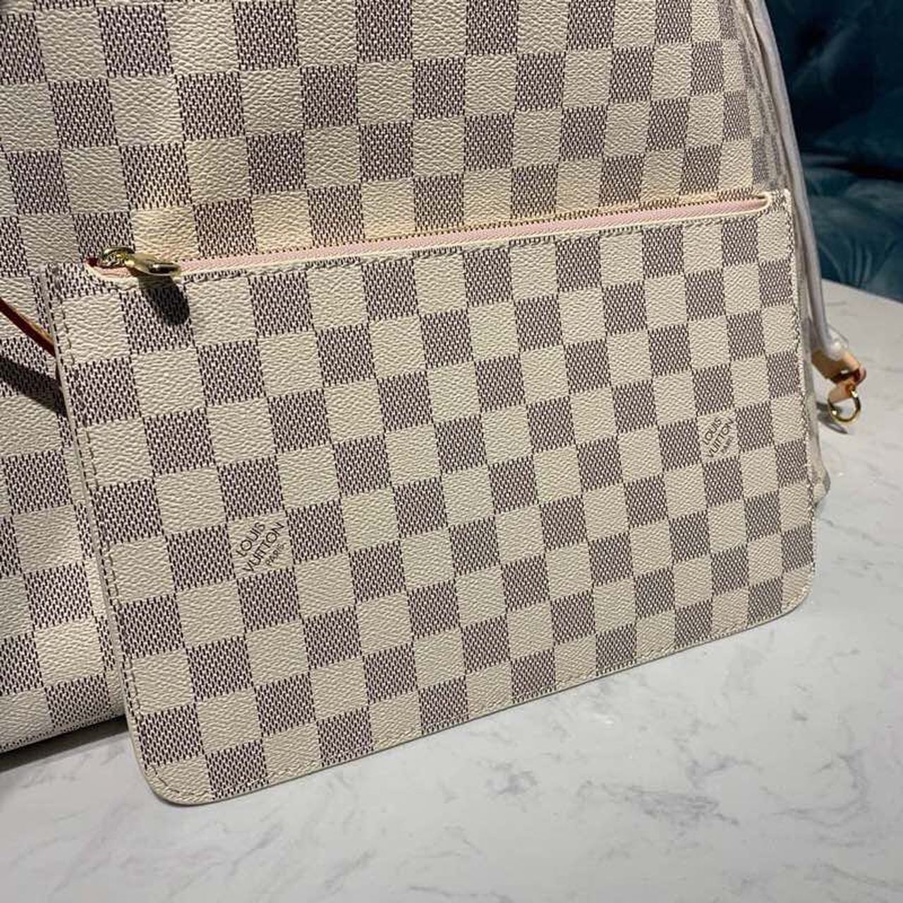 Louis2BVuitton2BNeverfull2BGM2BTote2BBag2BDamier2BAzur2BCanvas2BRose2BBallerine2BPink2BFor2BWomen2C2BWomens2BHandbags2C2BShoulder2BBags2B15.4in39cm2BLV2BN416042B3-m3j5H.jpg