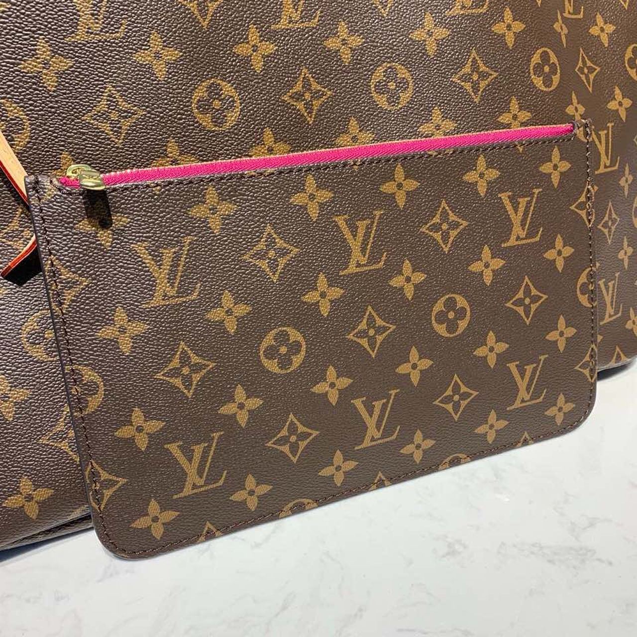 Louis2BVuitton2BNeverfull2BGM2BTote2BBag2BMonogram2BCanvas2BPivoine2BPink2BFor2BWomen2C2BWomens2BHandbag2C2BShoulder2BBags2B15.7in39cm2BLV2BM411802B3-NzBqD.jpg