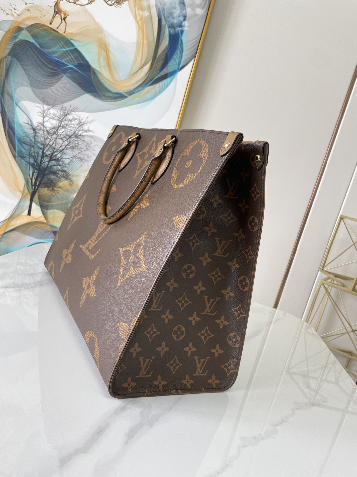 Louis2BVuitton2BOnTheGo2BGM2BTote2BBag2BMonogram2BAnd2BMonogram2BReverse2BCanvas2BFor2BWomen2B16.1in41cm2BLV2BM445762B4-FgpQJ.jpg