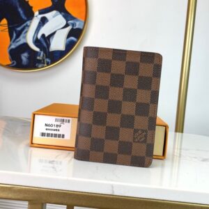 Louis Vuitton Passport Cover Damier Ebene For Men, Men’s Wallet 5.5in/14cm LV