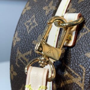 Louis Vuitton Petit Sac Plat Monogram Empreinte Black/Beige For Women,  Shoulder And Crossbody Bags 5.5in/14cm LV M81416